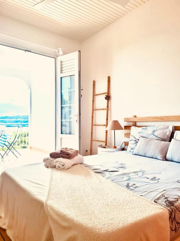 Villa Avec Vue T2 A T5 Duo De La Baie Le Robert Buitenkant foto